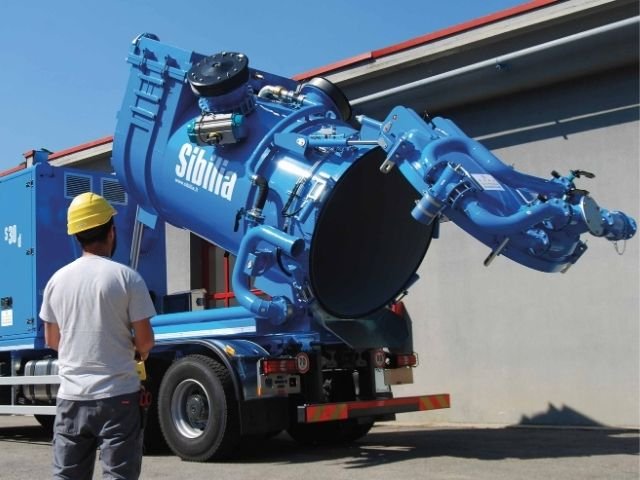 Sibilia Industrial Vacuum Truck supplier Saudi Arabia